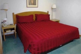 Online Hotels reservation in Knoxville IA